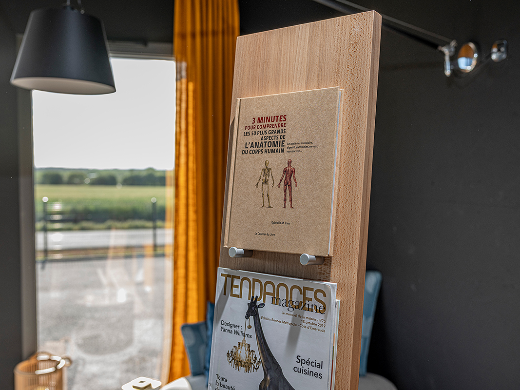 PORTE-BROCHURE-CLASISIQUE-0298