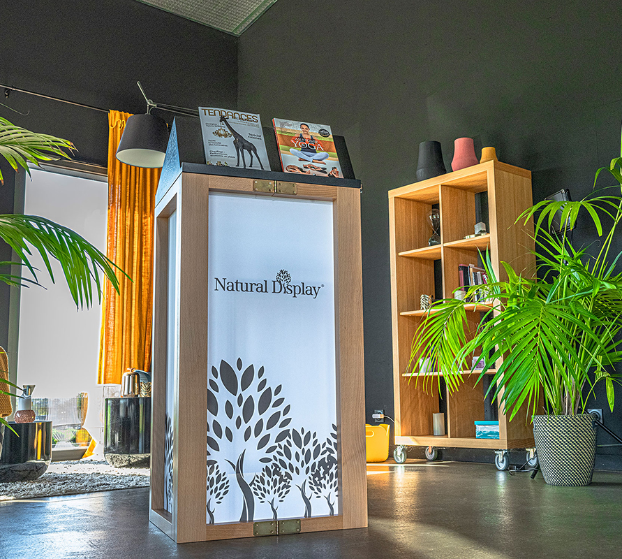 PUPITRE-NATURAL-DISPLAY—0190