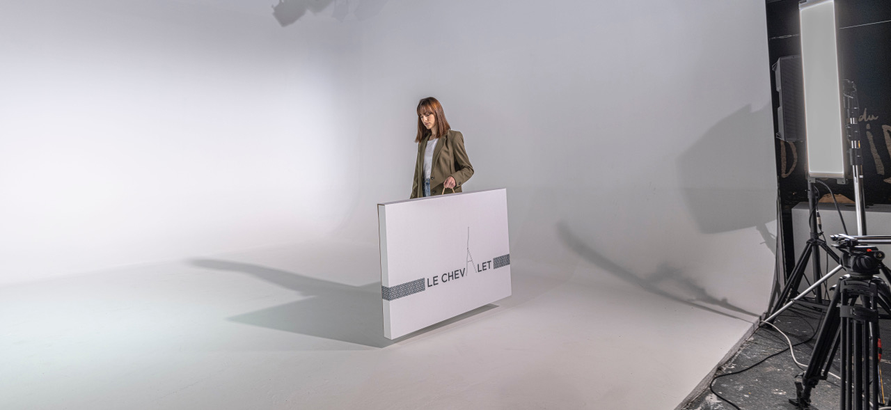 CARTON-CHEVALET-MANNEQUIN--1016