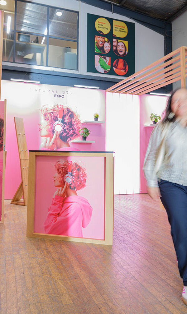 STAND-NATURAL-DISPLAY-EXPO-8200